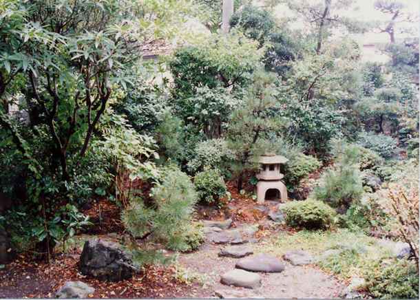 真行寺庭園