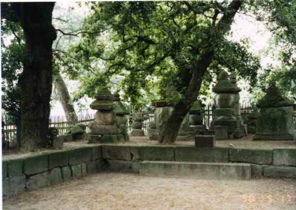 海女の墓